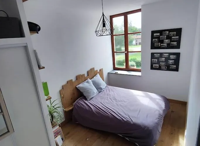 45 M * Vic-sur-Seille